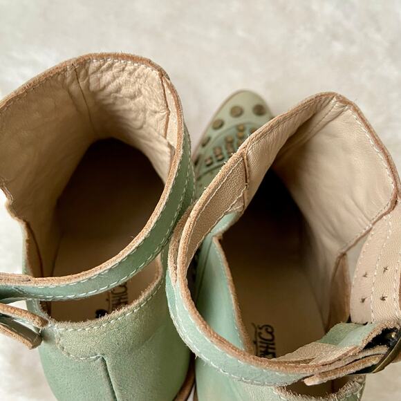 Southern Fried Chics Booties - Picture 8 of 9